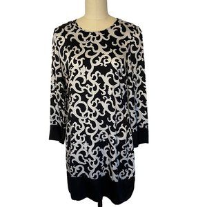 Bebe Silk Shift Dress Black White 3/4 Sleeve Scroll Pattern sz S EUC!